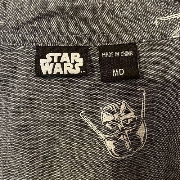 Star Wars Darth Vadar Men's Casual Button Down Shirt Size Medium Gray - Picture 6 of 16